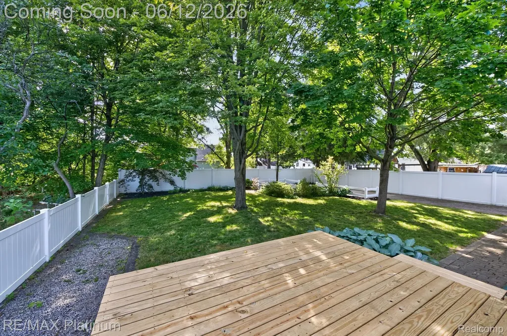 318 N 5th Street Brighton City MI 48116