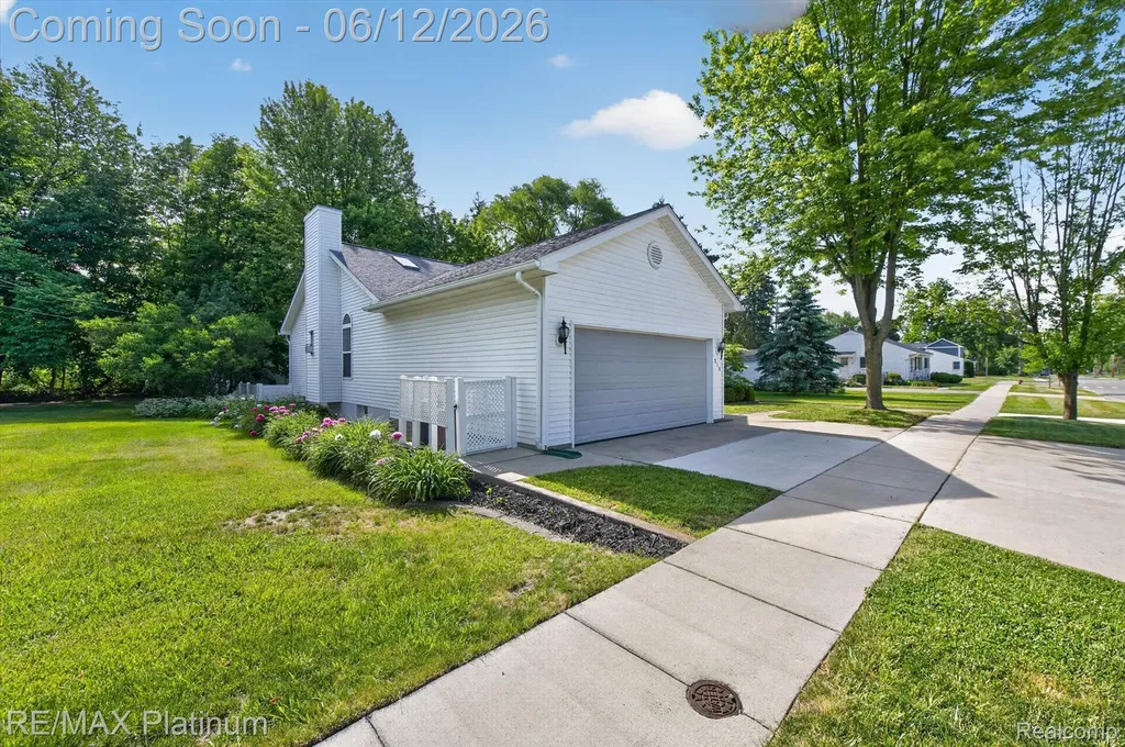 318 N 5th Street Brighton City MI 48116