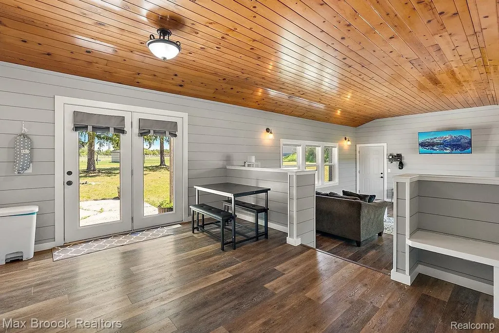 8580 Silver Creek Road Whitehall Township MI 49461