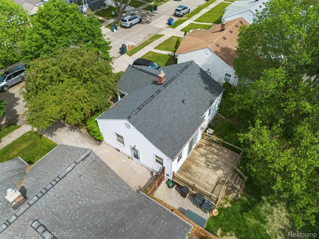 617 S Edgeworth Avenue Royal Oak City MI 48067
