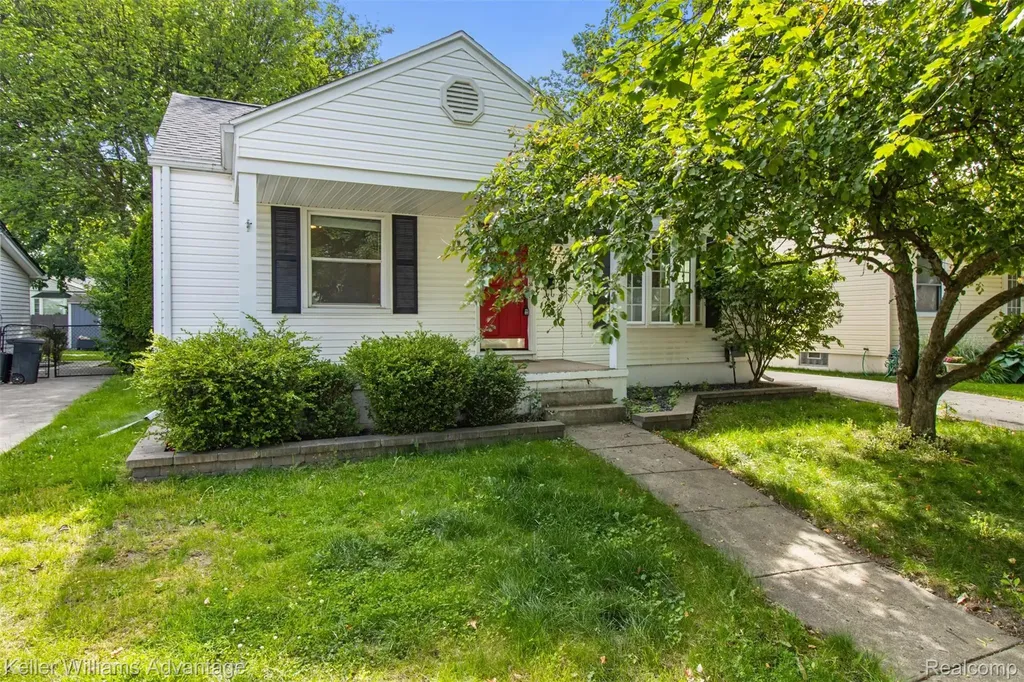 617 S Edgeworth Avenue Royal Oak City MI 48067