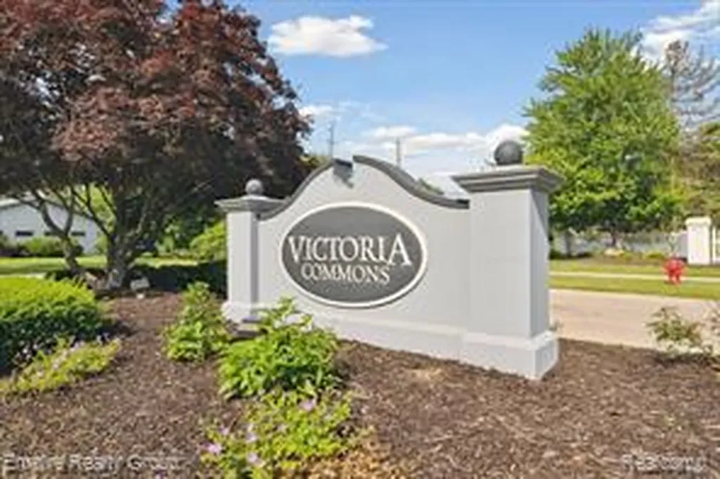 590 Thornhill Court Belleville City MI 48111