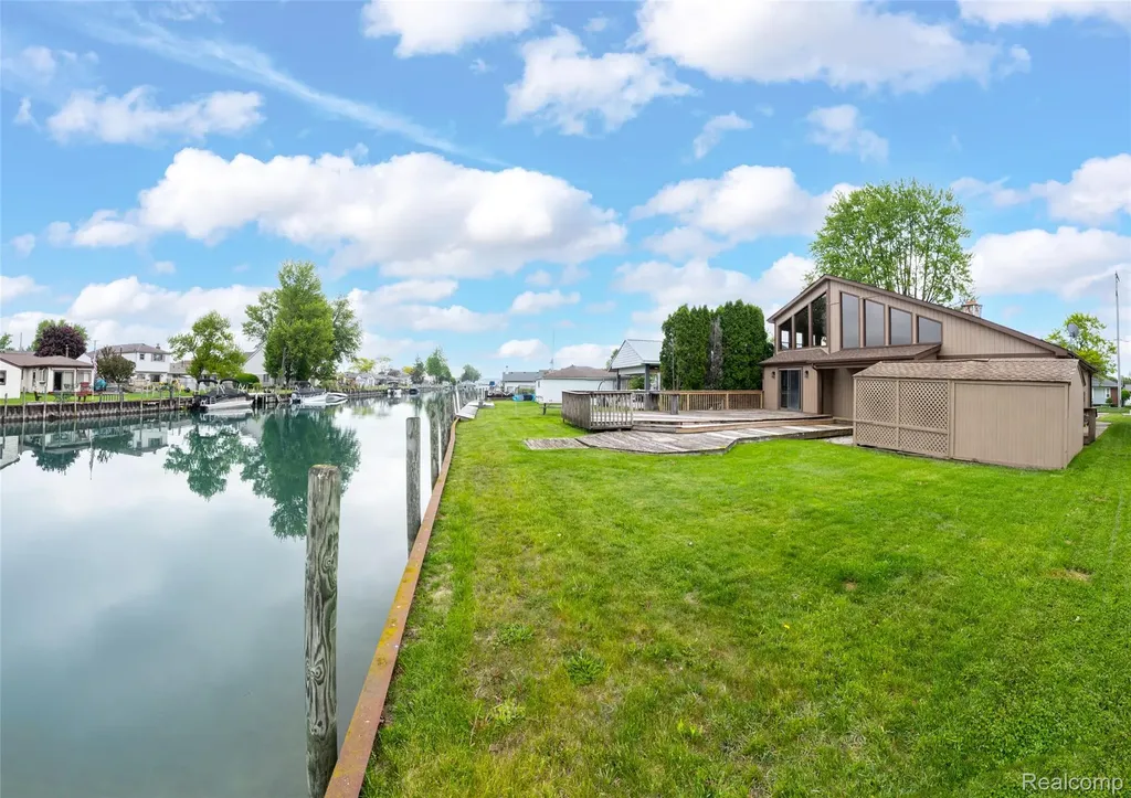 7774 Colony Drive Clay Township MI 48001
