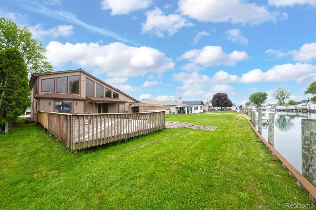 7774 Colony Drive Clay Township MI 48001