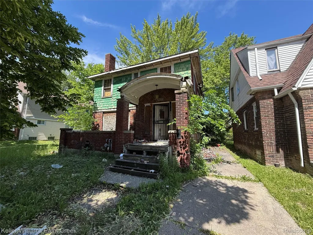 5870 Harrell Street Detroit City MI 48213