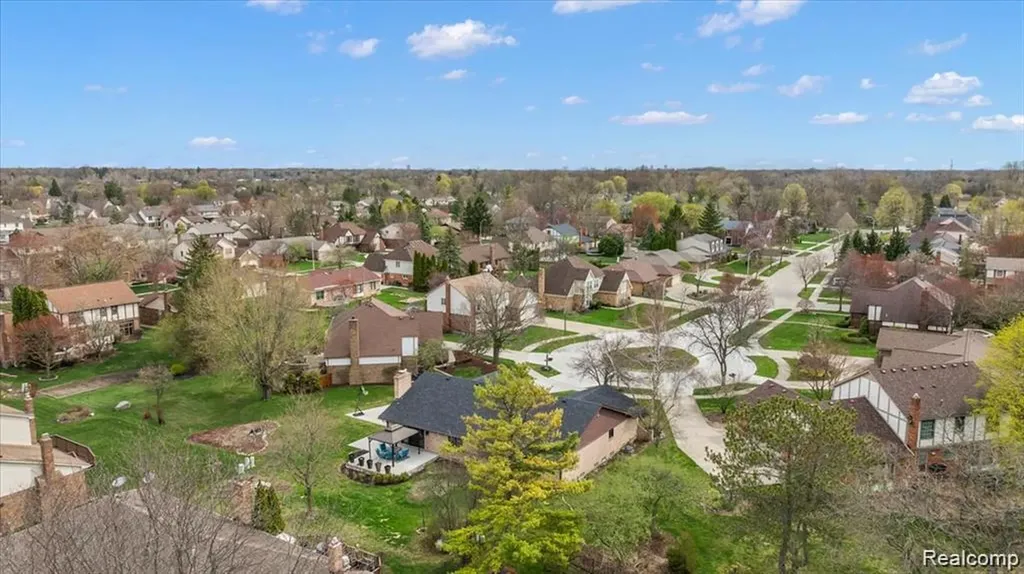 34765 Northland Drive Livonia City MI 48152