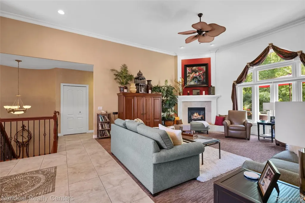 32407 Maria Court Livonia City MI 48152