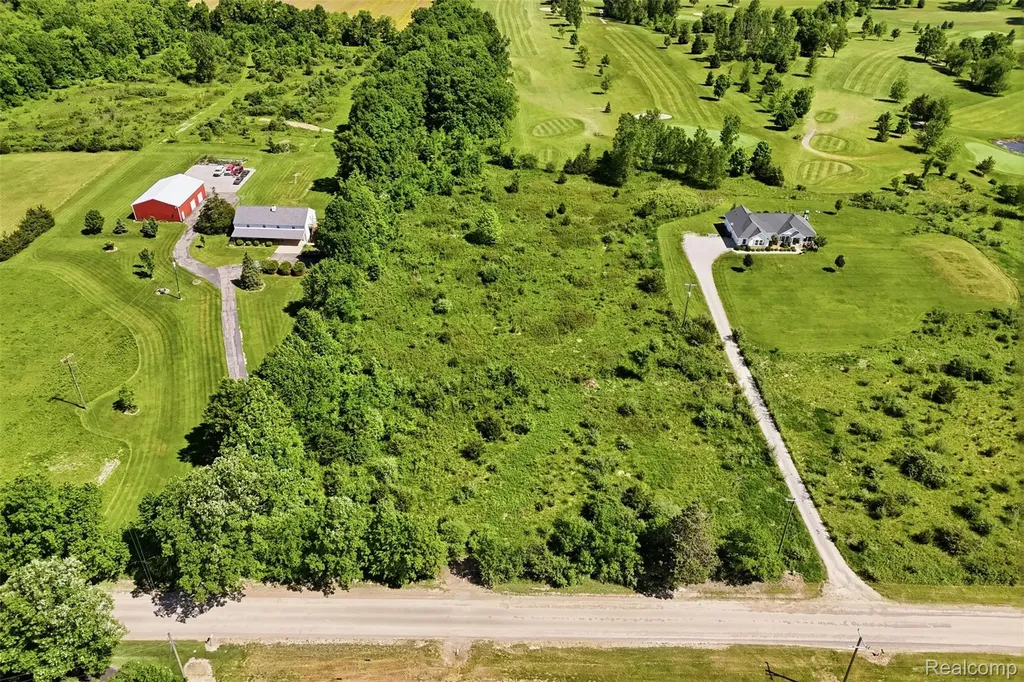 9058 Willow Road Bridgewater Township MI 48176