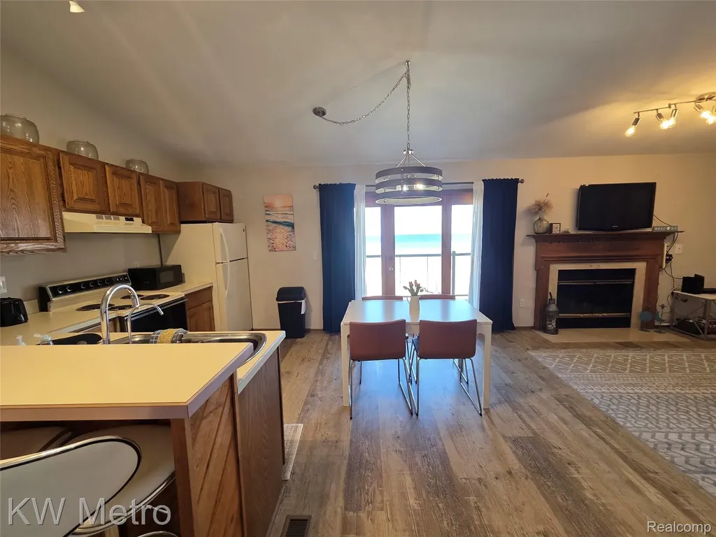 6520 N Us 23 Oscoda Charter Township MI 48750