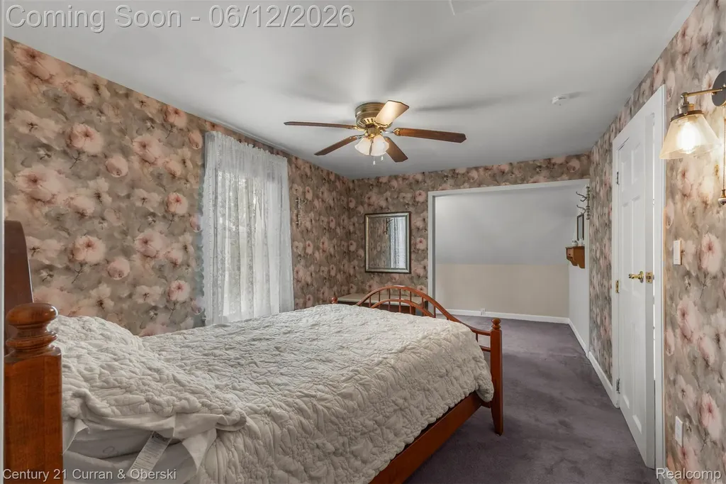 22529 Cherry Hill Street Dearborn City MI 48124