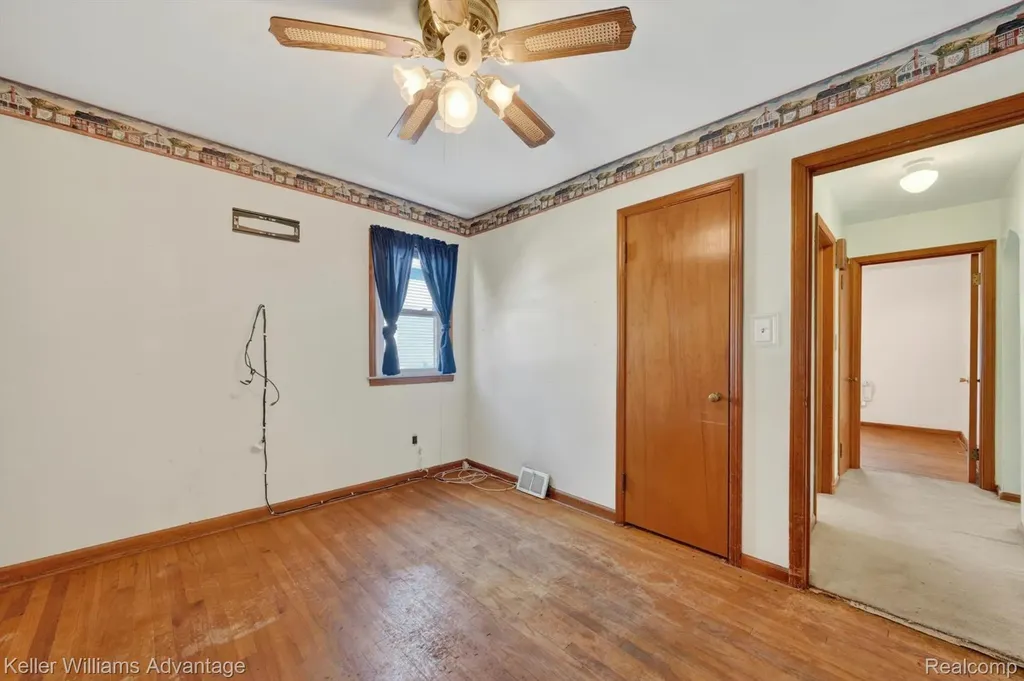 1135 Chestnut Street Wyandotte City MI 48192