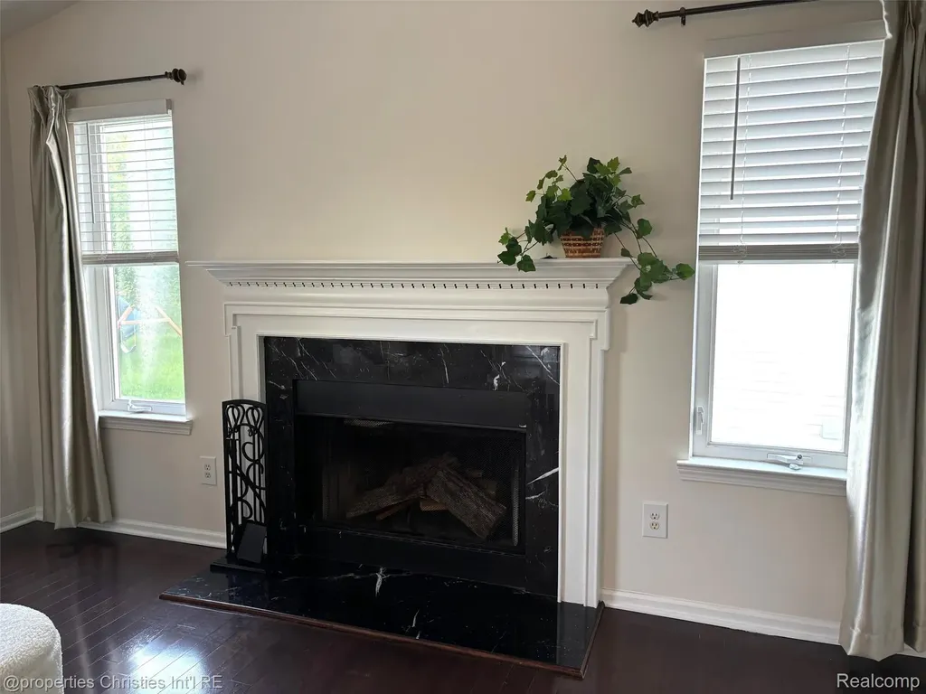 2892 Mystic Drive Pittsfield Charter Township MI 48103