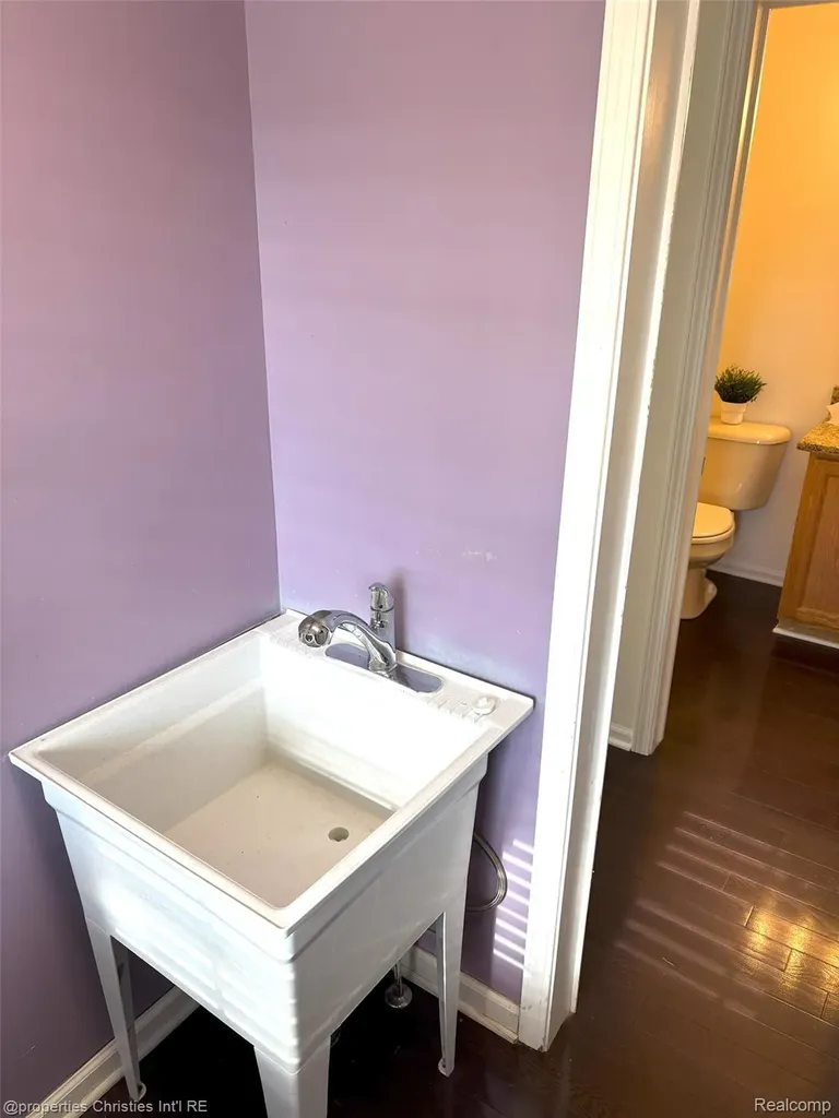 2892 Mystic Drive Pittsfield Charter Township MI 48103