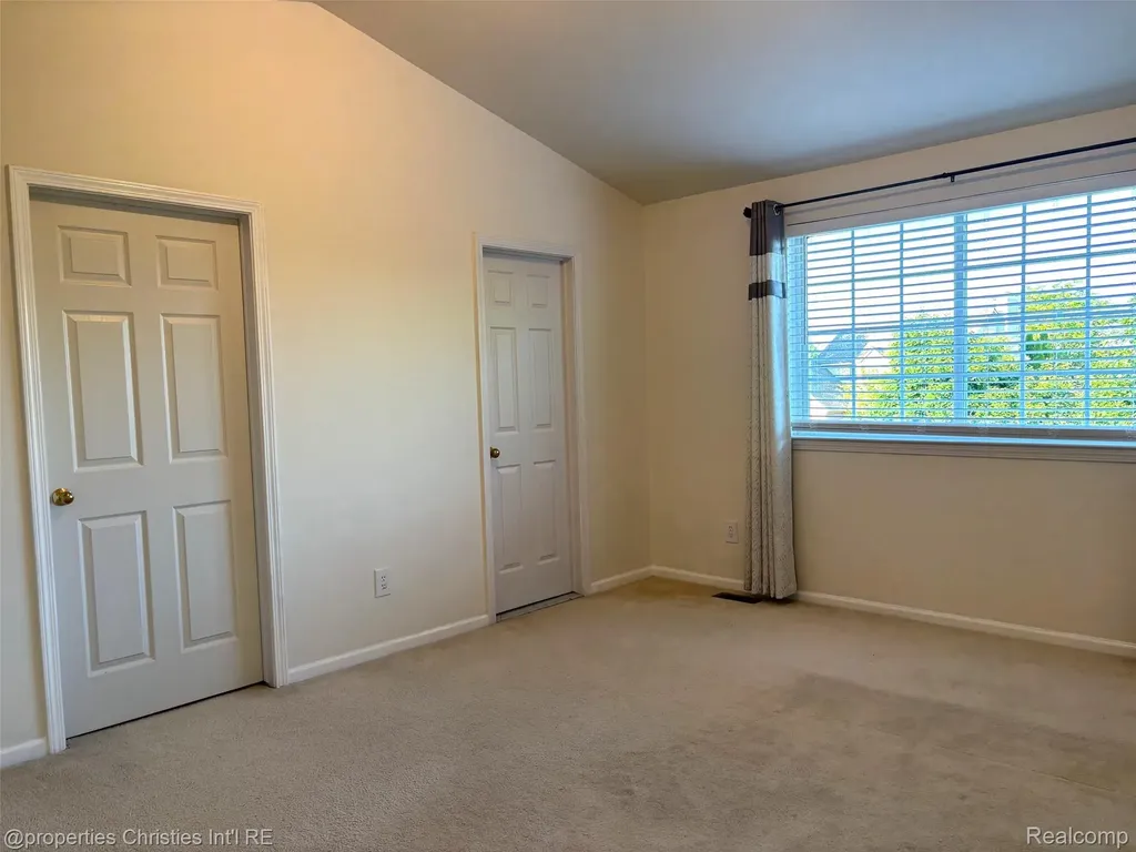 2892 Mystic Drive Pittsfield Charter Township MI 48103