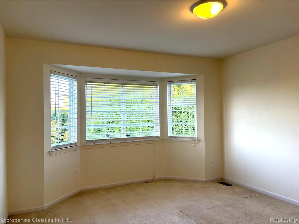 2892 Mystic Drive Pittsfield Charter Township MI 48103