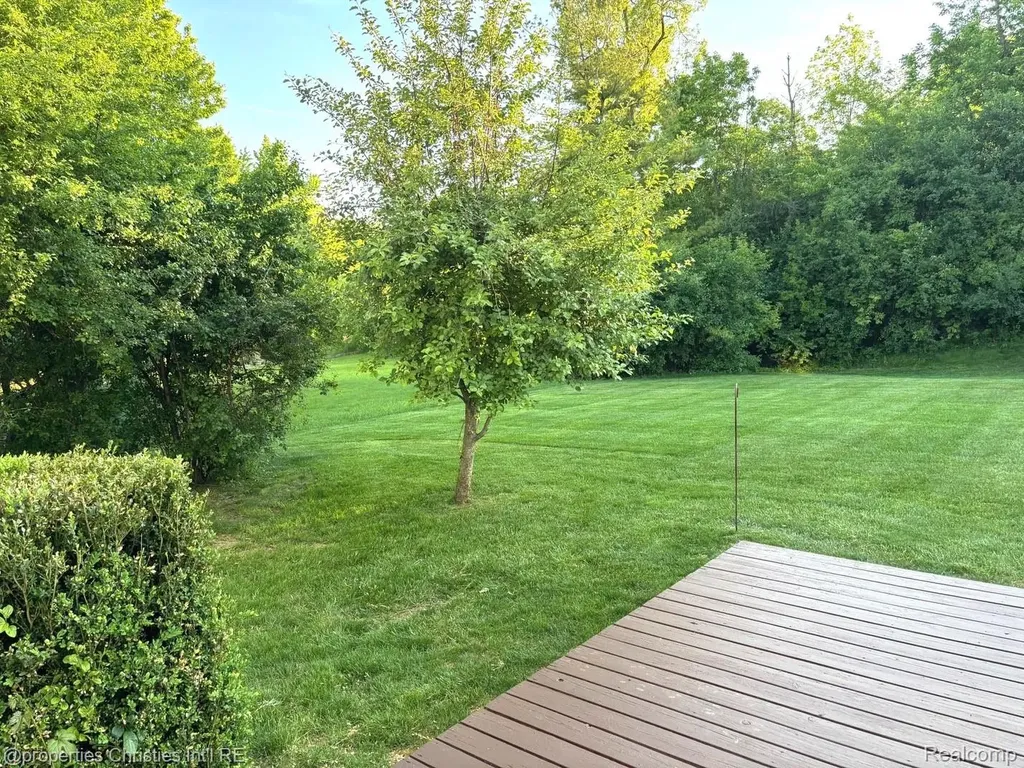 2892 Mystic Drive Pittsfield Charter Township MI 48103
