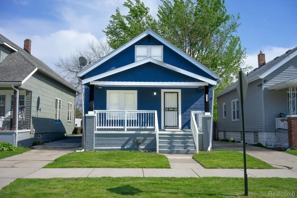 6361 Floyd Street Detroit City MI 48210