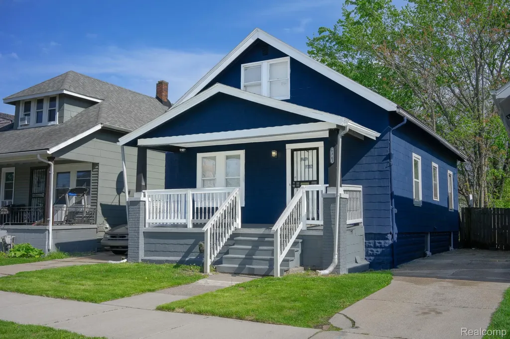6361 Floyd Street Detroit City MI 48210