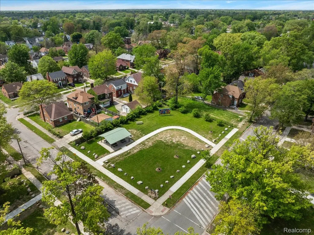 4657 Courville Street Detroit City MI 48224