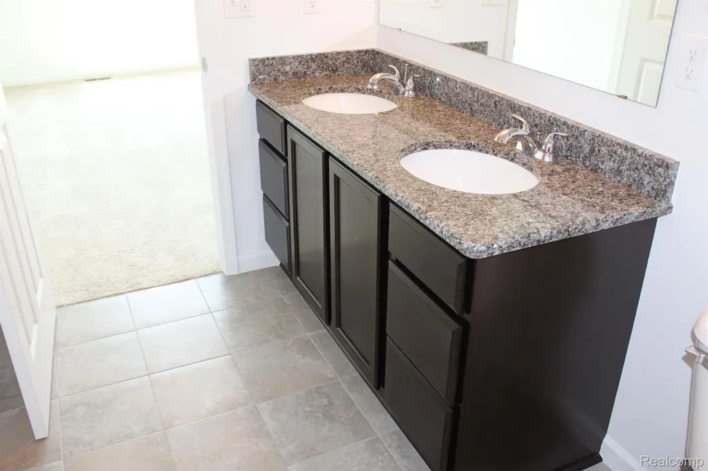 58228 Kincaid Street New Haven Village MI 48048