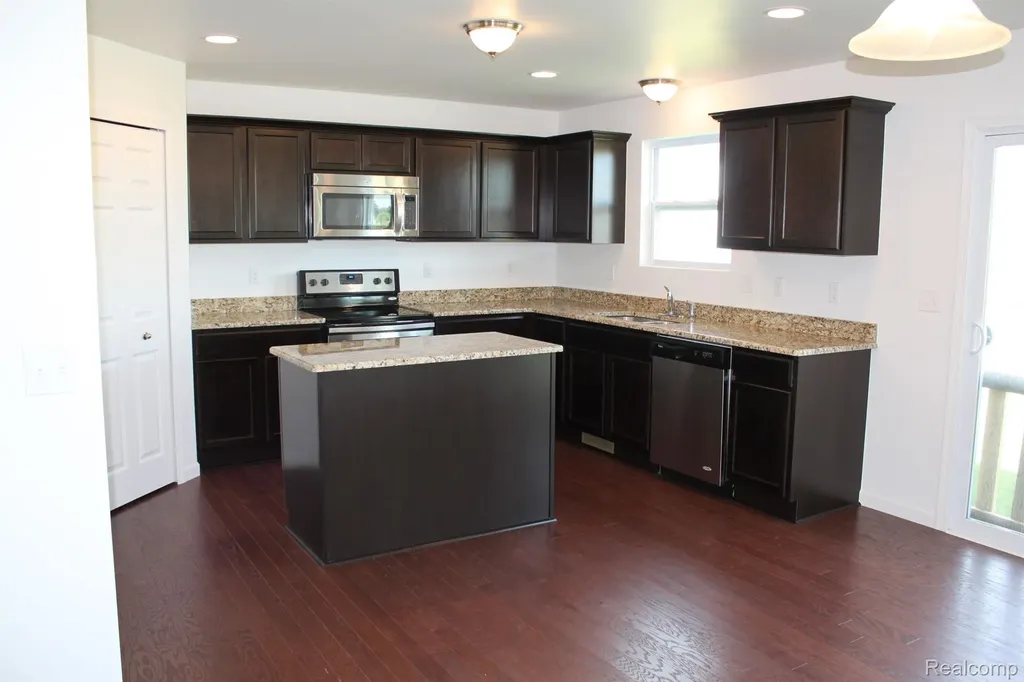 58228 Kincaid Street New Haven Village MI 48048