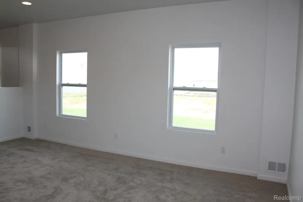 58228 Kincaid Street New Haven Village MI 48048