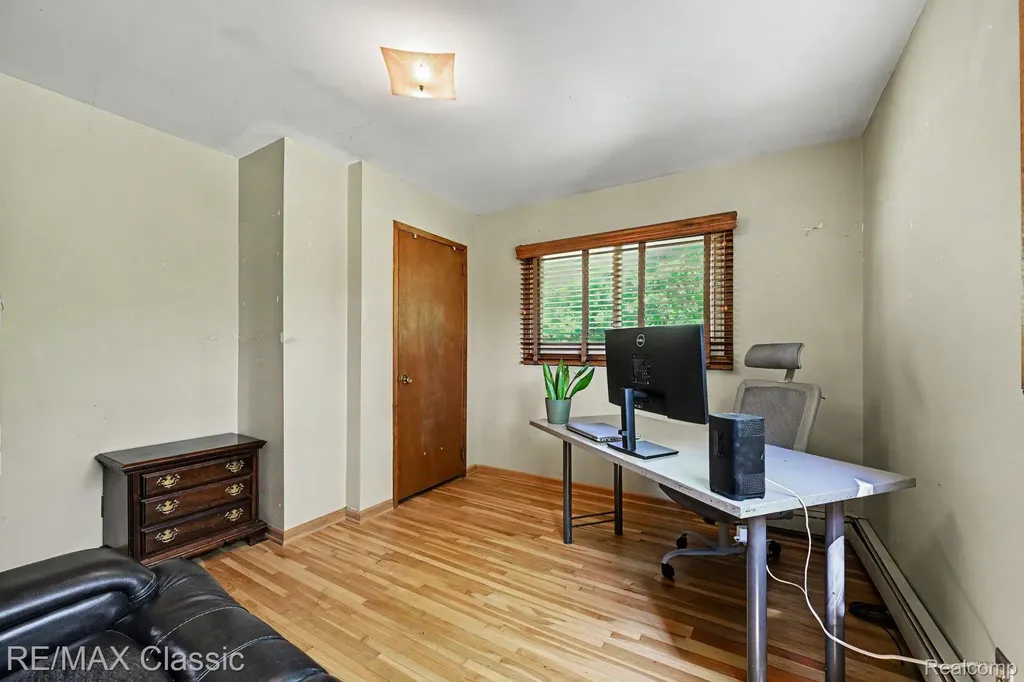 2071 S Milford Road Highland Charter Township MI 48357