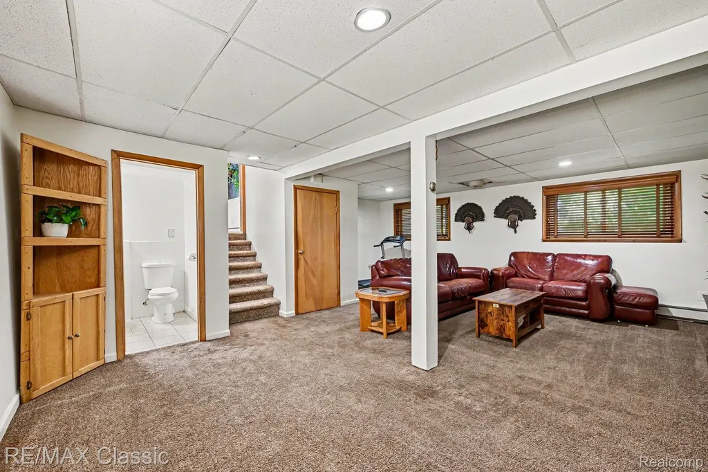 2071 S Milford Road Highland Charter Township MI 48357