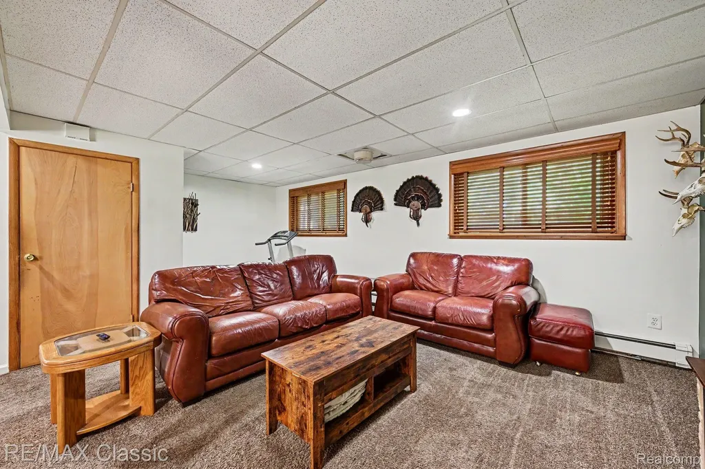 2071 S Milford Road Highland Charter Township MI 48357