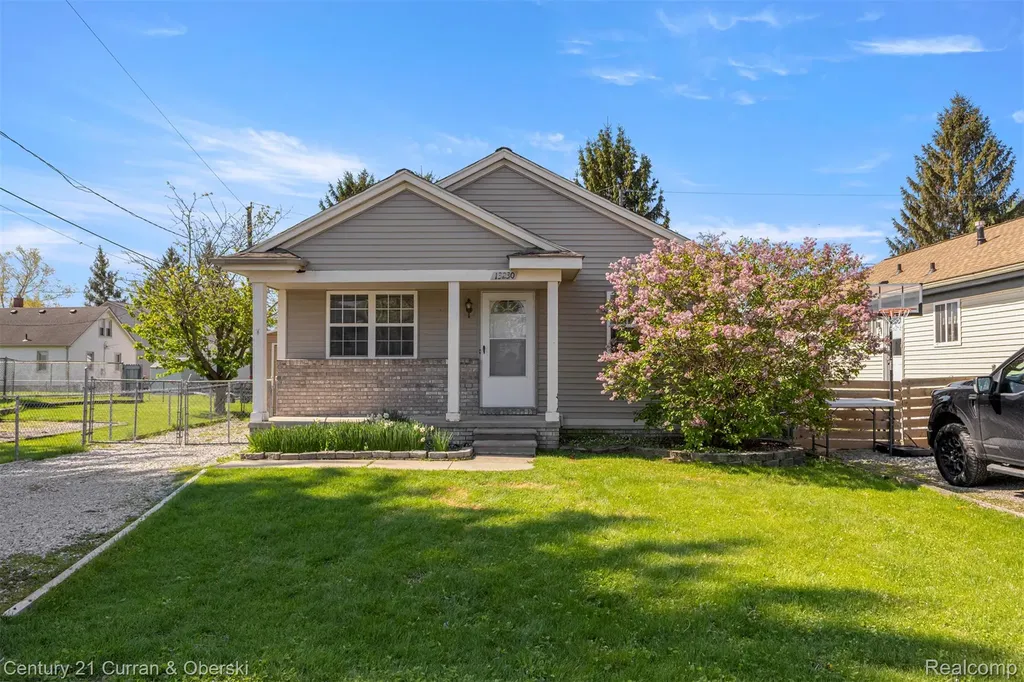 13230 Delavern Street Gibraltar City MI 48173