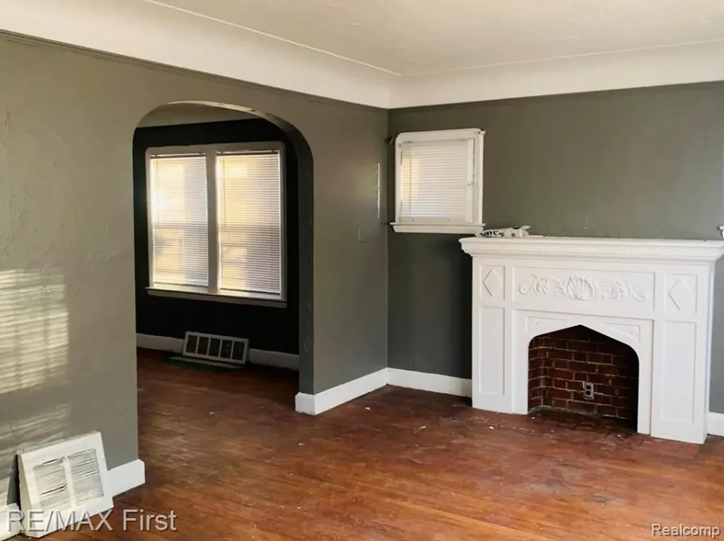 14960 Tracey Street Detroit City MI 48227