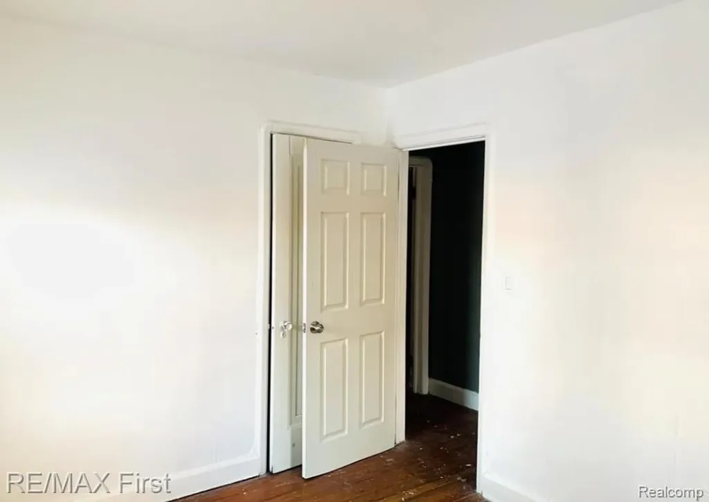 14960 Tracey Street Detroit City MI 48227