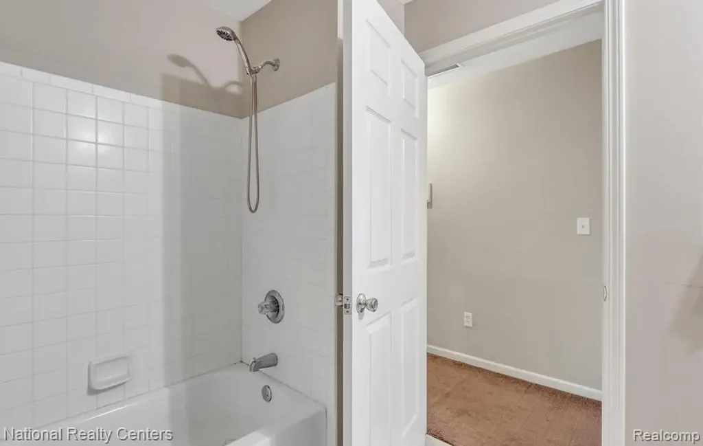 16707 Carriage Way Northville Township MI 48168