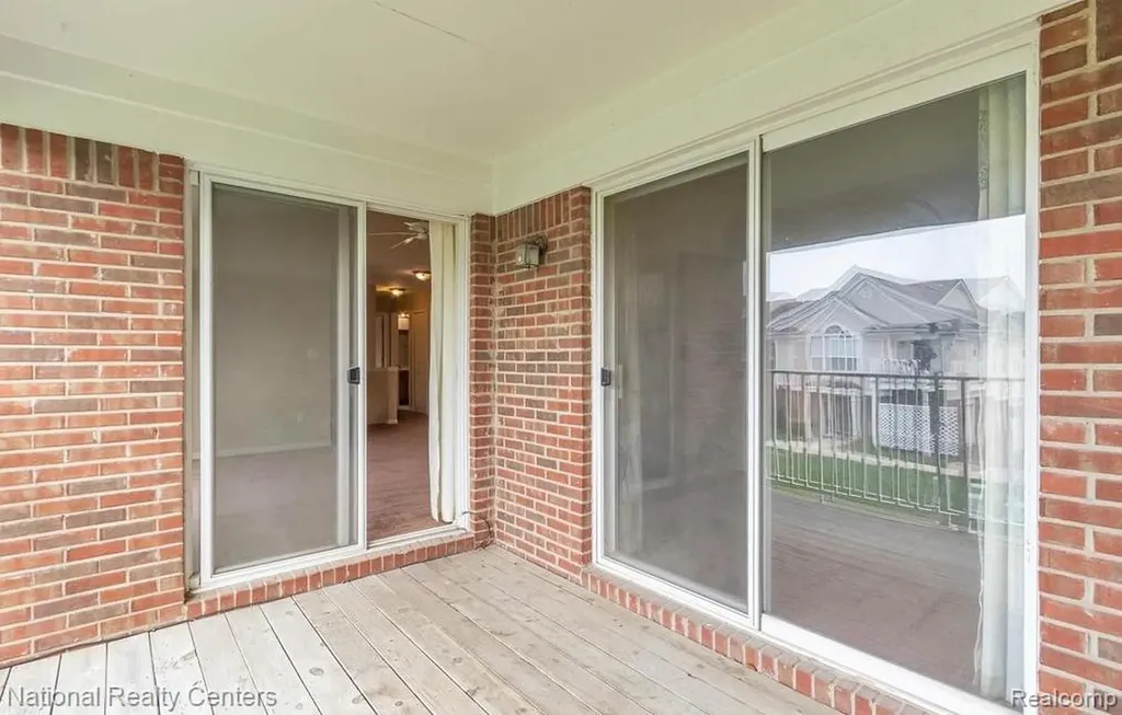 16707 Carriage Way Northville Township MI 48168
