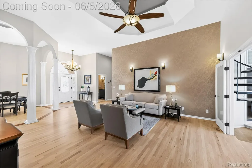 18124 Meridian Road Grosse Ile Township MI 48138