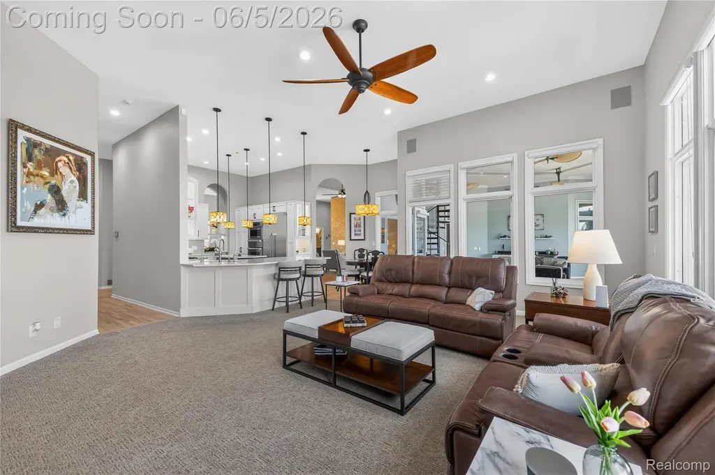 18124 Meridian Road Grosse Ile Township MI 48138