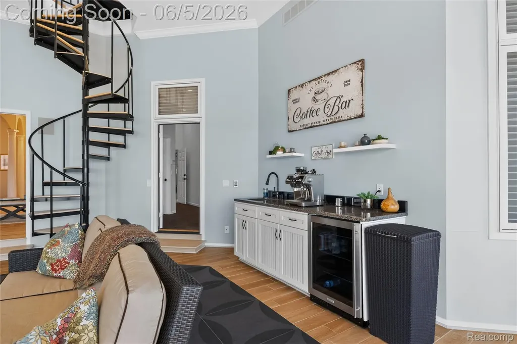 18124 Meridian Road Grosse Ile Township MI 48138