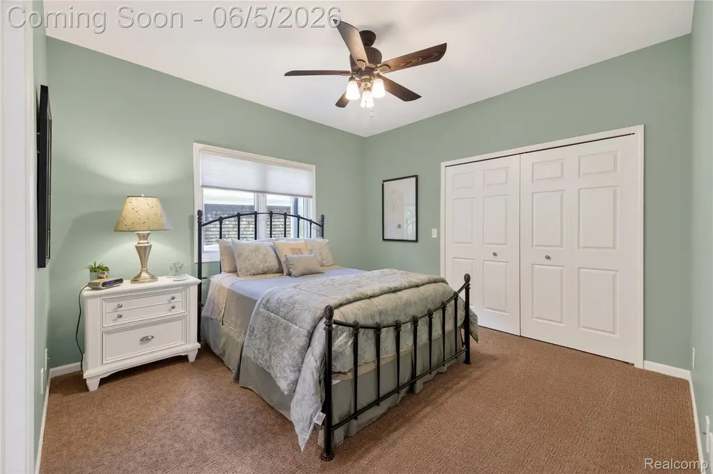 18124 Meridian Road Grosse Ile Township MI 48138