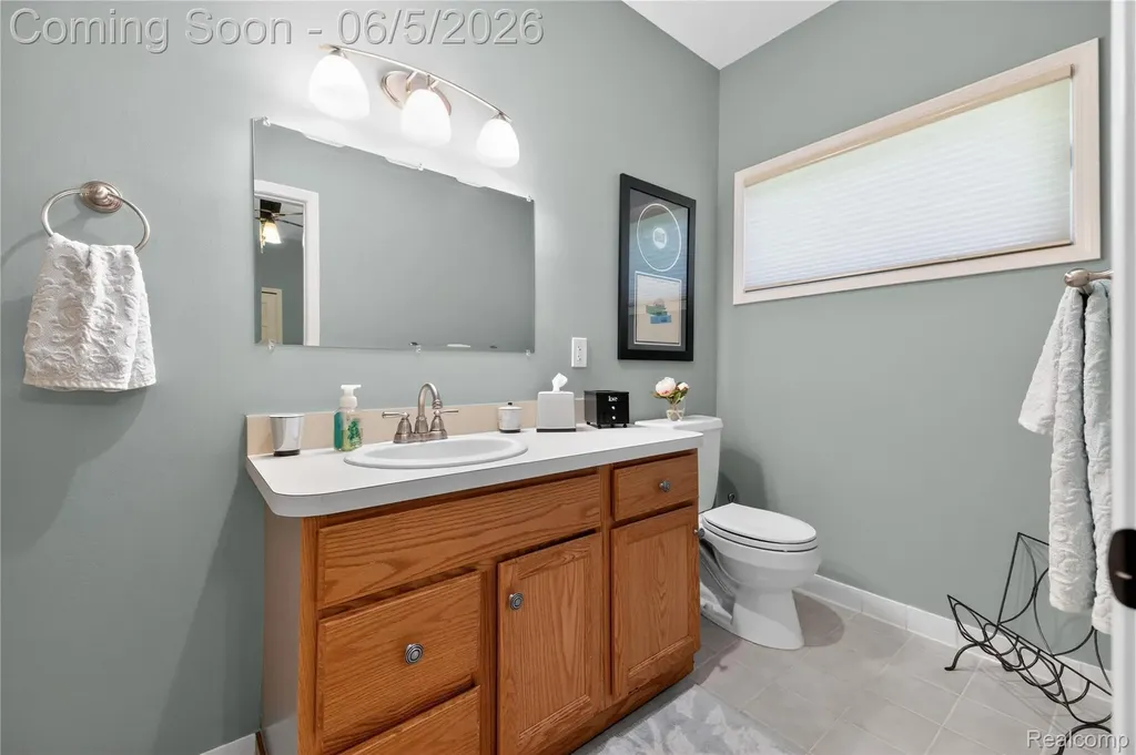 18124 Meridian Road Grosse Ile Township MI 48138