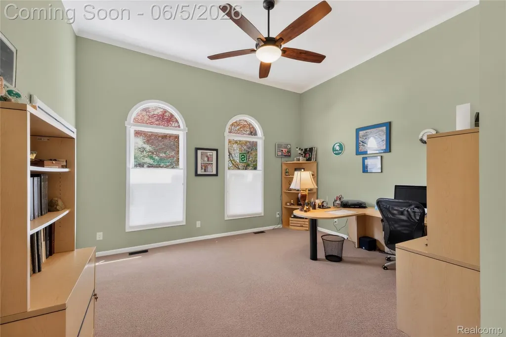 18124 Meridian Road Grosse Ile Township MI 48138