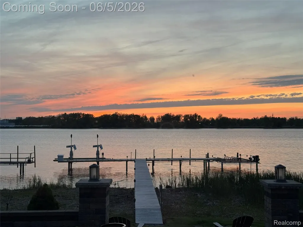 18124 Meridian Road Grosse Ile Township MI 48138