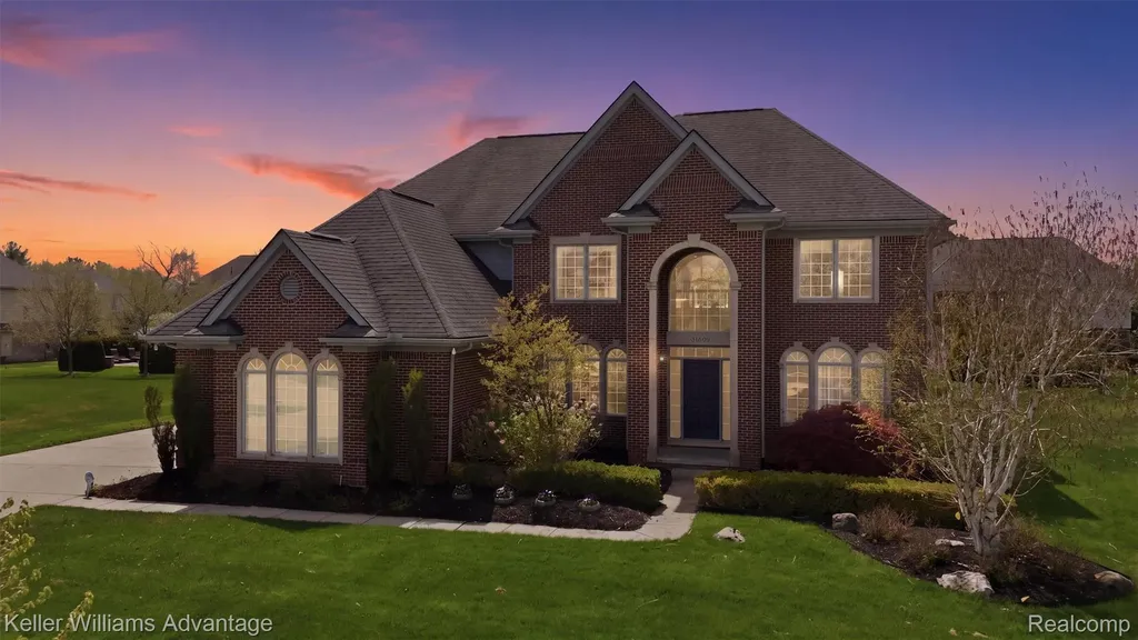 51889 Curtis Court Lyon Charter Township MI 48167