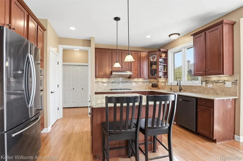51889 Curtis Court Lyon Charter Township MI 48167