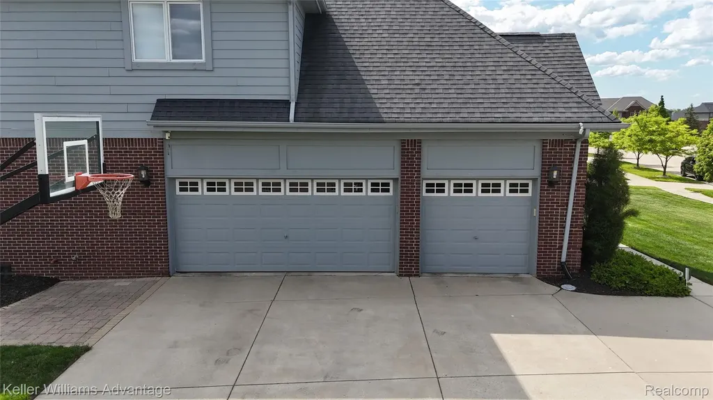 51889 Curtis Court Lyon Charter Township MI 48167