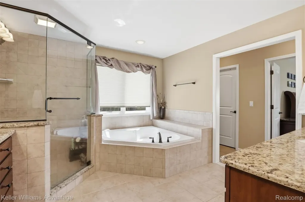 51889 Curtis Court Lyon Charter Township MI 48167