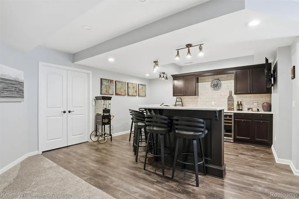 51889 Curtis Court Lyon Charter Township MI 48167