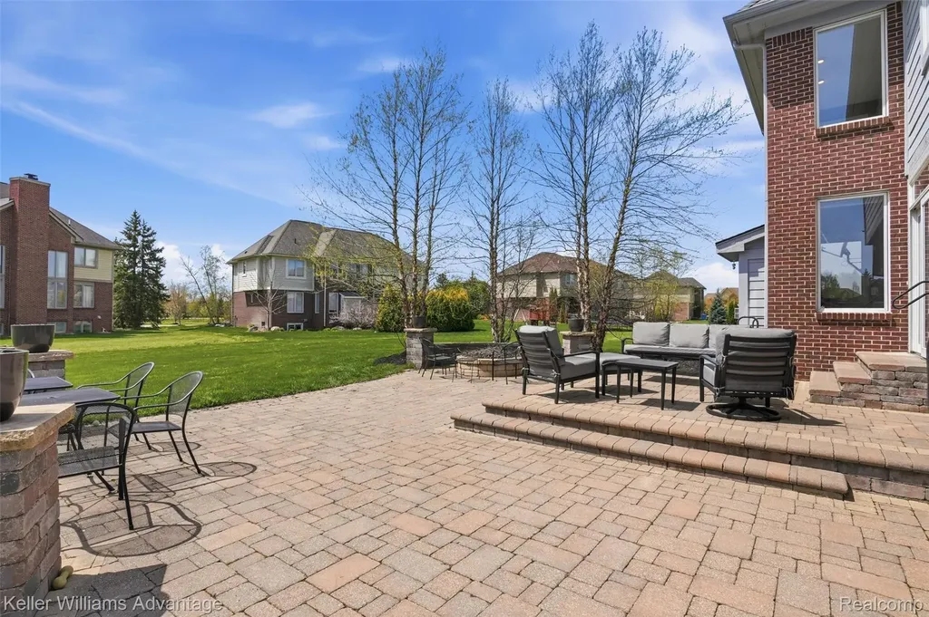 51889 Curtis Court Lyon Charter Township MI 48167
