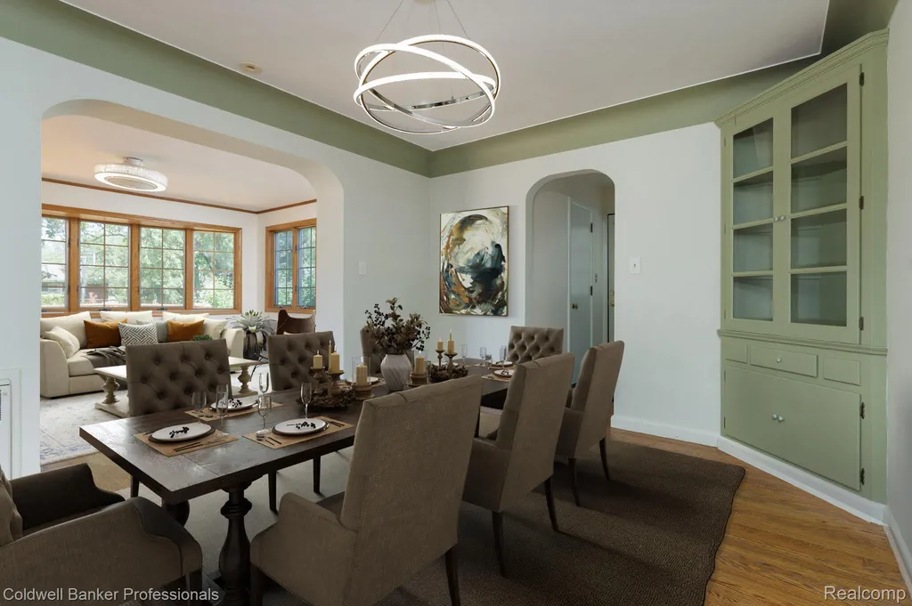 1416 N Renaud Road Grosse Pointe Woods City MI 48236
