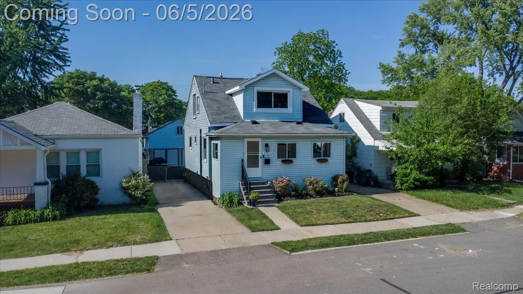 1787 Academy Street Ferndale City MI 48220