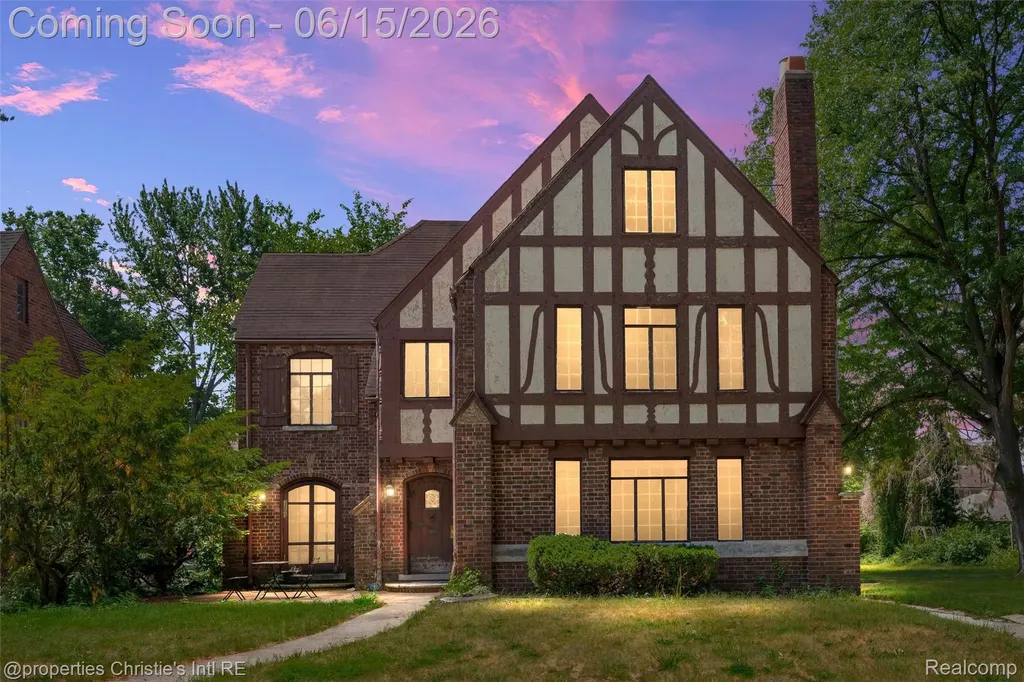 3205 Sherbourne Road Detroit City MI 48221